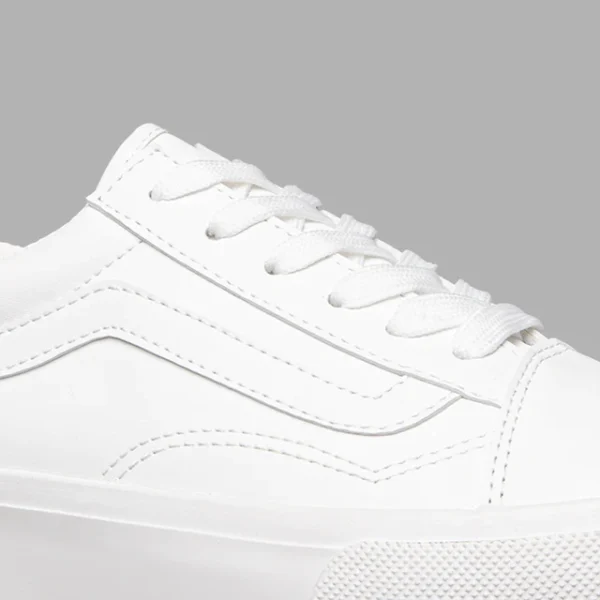 Space-All White - Imagen 3